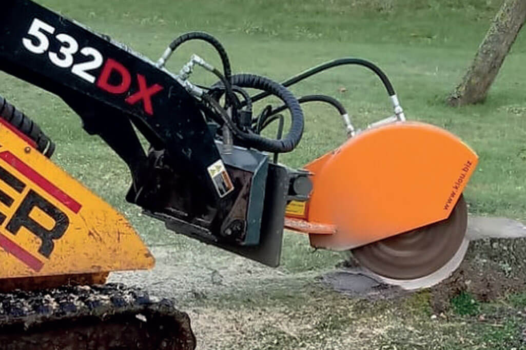 Swing Arm Stump Grinder